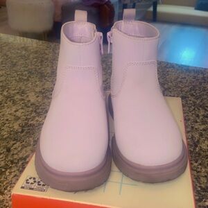 Kids boots